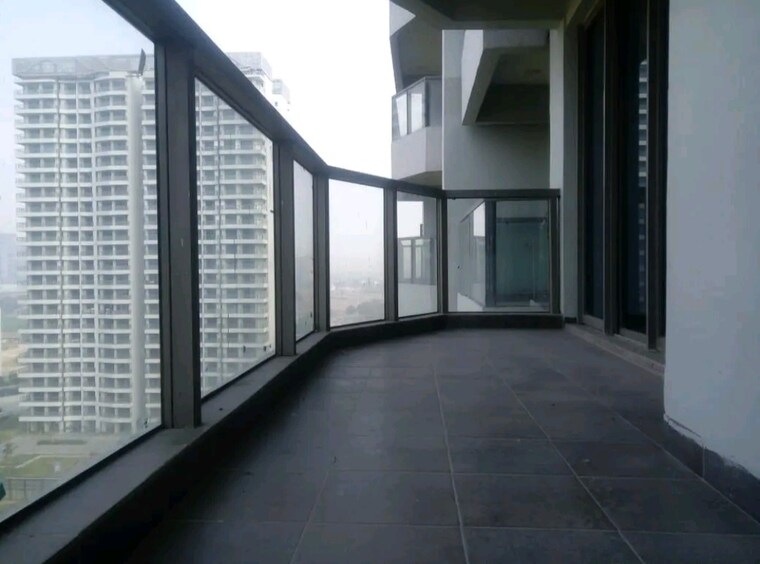 Kitchen, paras-dews 3 Bedroom 1900 Sq.Ft. Apartment In Sector 106 Gurgaon 9330239