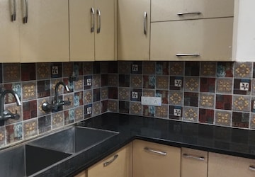 Kitchen in 2 BHK Builder Floor at Sector 25 – for Rent