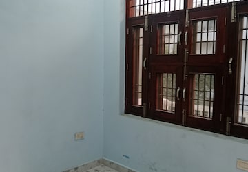 2 BHK Builder Floor For Rent in Sector 25