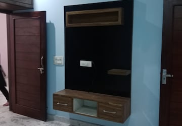 Furnished Amenities in 2 BHK Builder Floor at Sector 25 – for Rent