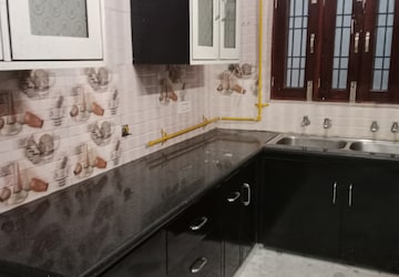Kitchen in 2 BHK Builder Floor at Sector 25 – for Rent