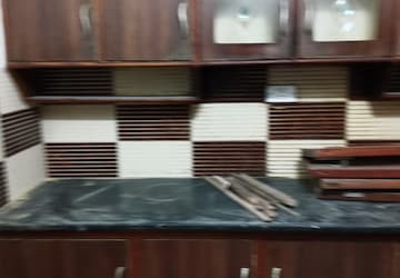 Kitchen in 2 BHK Builder Floor at Sector 25 – for Rent