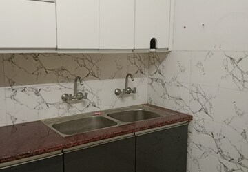 Kitchen in 2 BHK Builder Floor at Sector 25 – for Rent