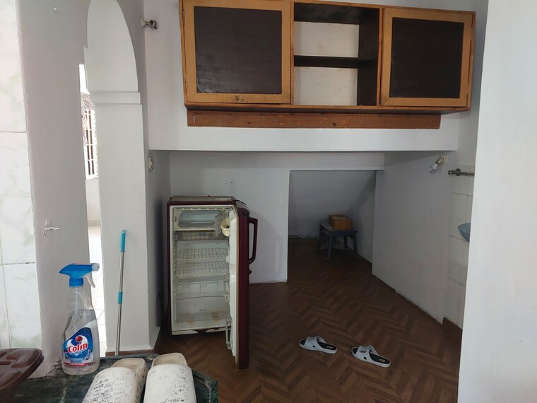 Bathroom, koregaon park 1 Bedroom 550 Sq.Ft. Apartment In Koregaon Park Pune 9330264