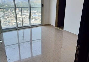 Room in 2 BHK Apartment at JP Decks, Goregaon East – for Sale