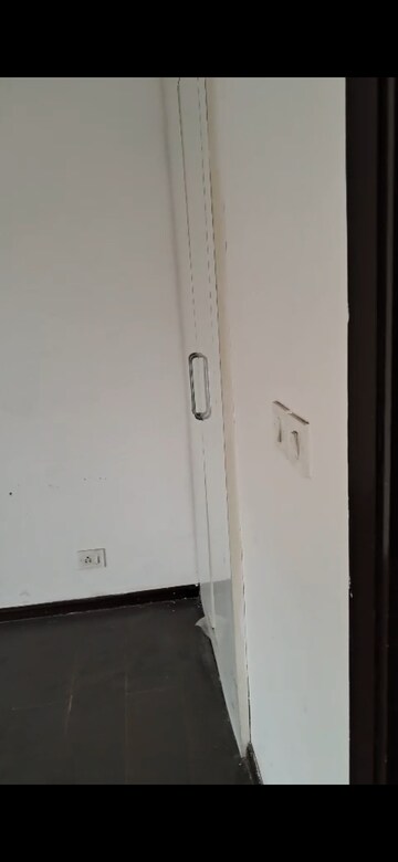 3 BHK Builder Floor For Rent in BPTP District, Sector 81