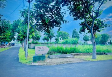 Plot – Garden View at Zestha Bhagirath Vihar Residency, Sector 27 Yamuna Expressway - for Sale