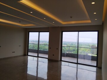 Room in 4 BHK Apartment at ABA County 107, Sector 107 – for Rent
