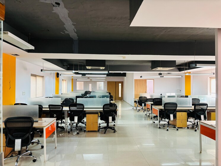 Team Area, madhapur Commercial Office Space 3025 Sq.Ft. In Madhapur Hyderabad 9330321
