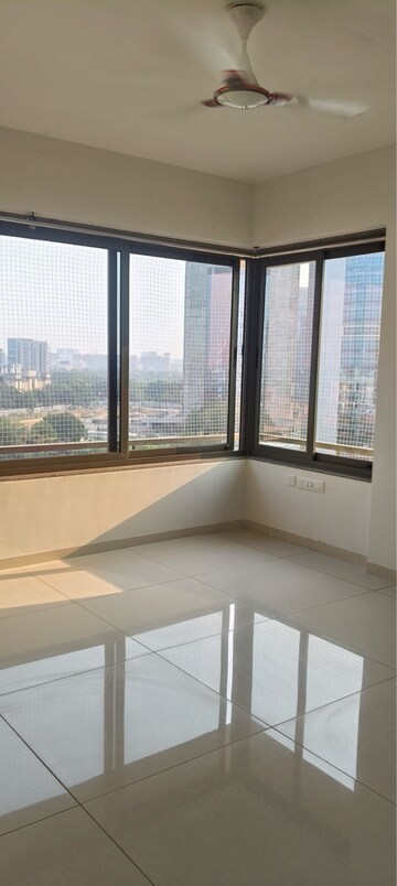 Room in 3.5 BHK Apartment at Shantigram – for Rent