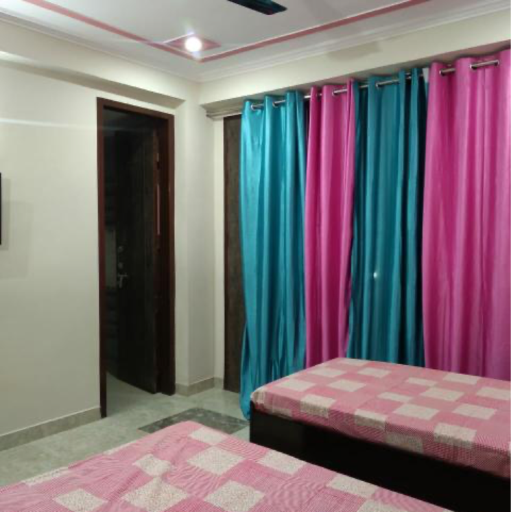 Bedroom, sector 39 Pg For Boys In Sector 39 9330338