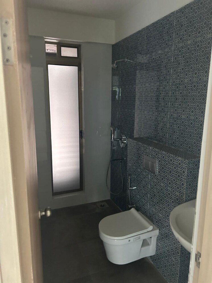 Attached Bathroom, rajesh-raj-infinia 4 Bedroom 1563 Sq.Ft. Apartment In Malad West Mumbai 9330340