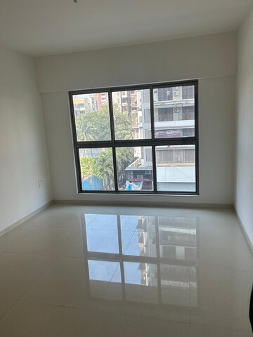 Master Bedroom in 4 BHK Apartment at Rajesh Raj Infinia, Malad West – for Rent