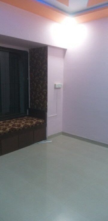 Room in 2 BHK Apartment at Runwal Garden City, Balkum Pada – for Rent