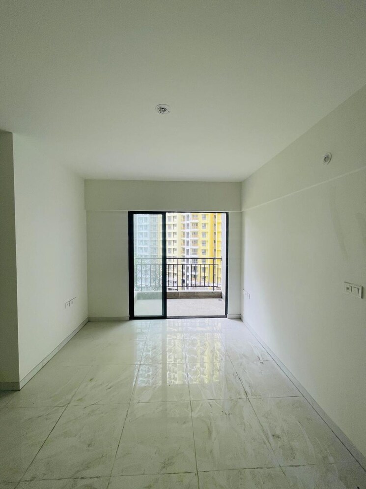 Living Room, runwal-gardens 2 Bedroom 674 Sq.Ft. Apartment In Dombivli East Thane 9330361