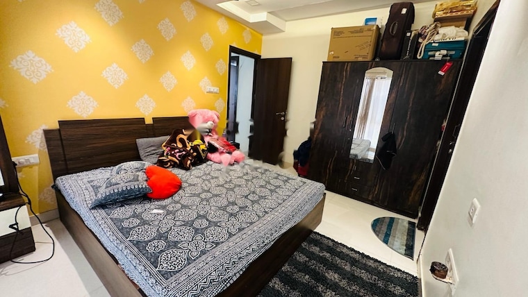 Bedroom, sunteck-gilbird 2 Bedroom 704 Sq.Ft. Apartment In Andheri West Mumbai 9330377