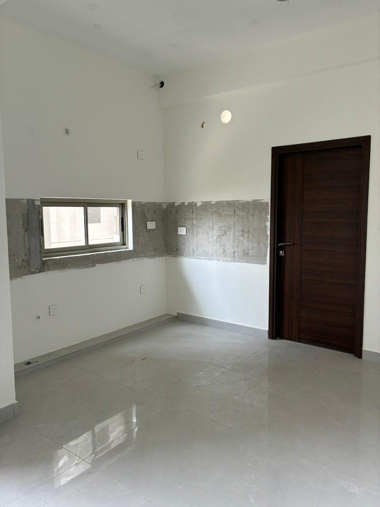 Room, hallmark-treasor 3 Bedroom 2040 Sq.Ft. Apartment In Narsingi Hyderabad 9330380