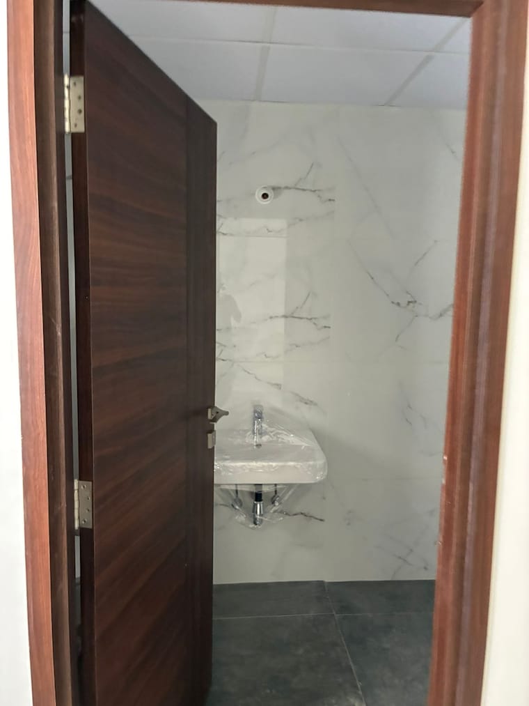 Bathroom, hallmark-treasor 3 Bedroom 2040 Sq.Ft. Apartment In Narsingi Hyderabad 9330380