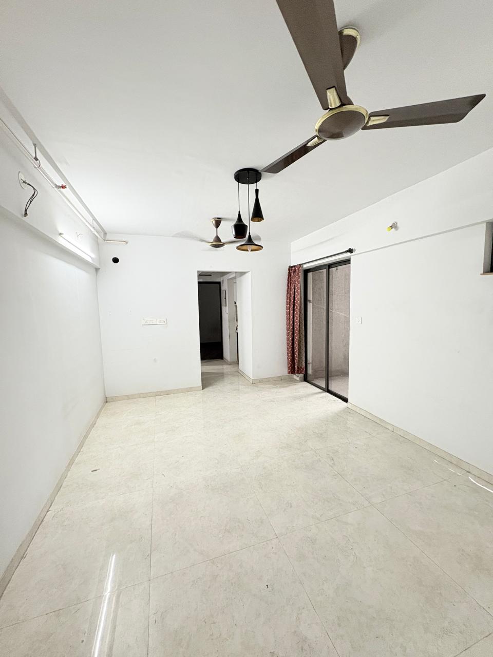 1 BHK Apartment For Sale in Lodha Lakeshore Greens