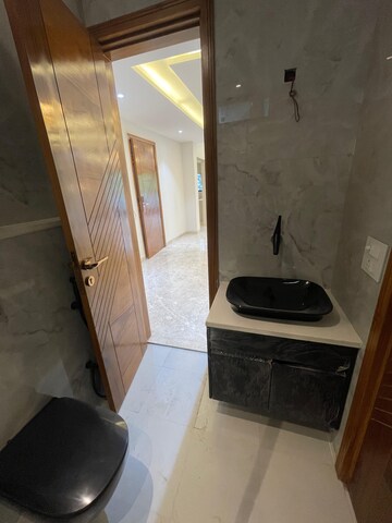 Bathroom in 4 BHK Apartment at Sector 45 – for Sale