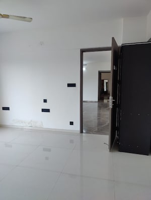 Furnished Amenities in 3 BHK Apartment at Bhandari 43 Privet Drive, Balewadi – for Rent