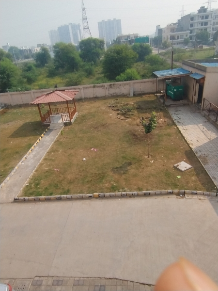 Plot For Sale in Sector 75