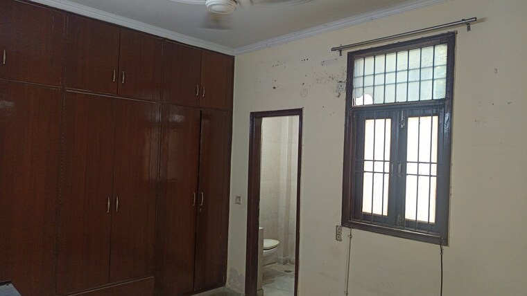 undefined, patel nagar 2 Bedroom 1000 Sq.Ft. Builder Floor In Patel Nagar Delhi 9330422