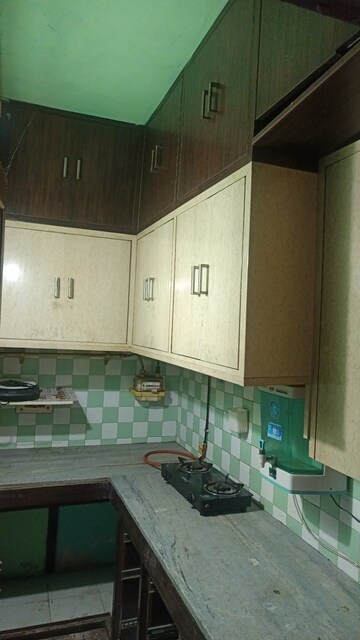 Kitchen in 2 BHK Builder Floor at Patel Nagar – for Rent