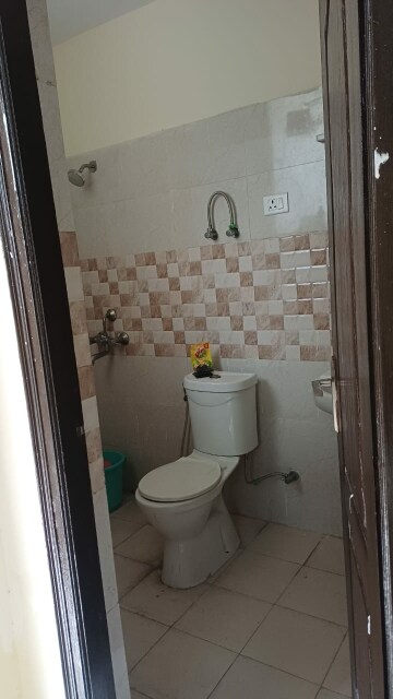 Bathroom in 1 RK Apartment at Amrapali Dream Valley, Tech Zone 4 Greater Noida – for Rent