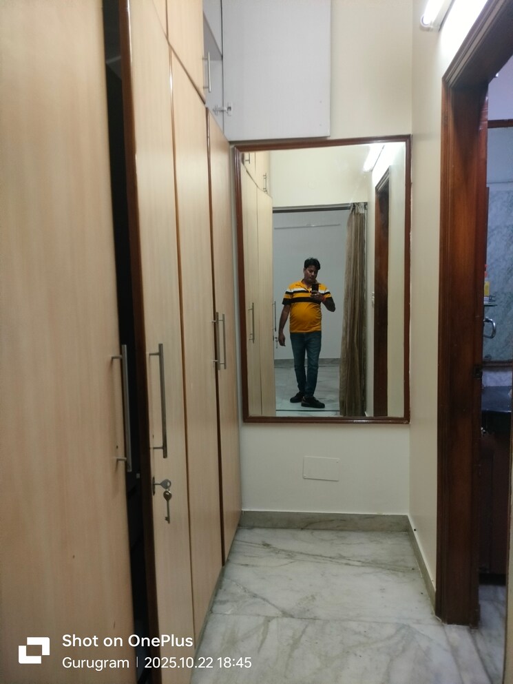 undefined, sector 31 2.5 Bedroom 2000 Sq.Ft. Builder Floor In Sector 31 Gurgaon 9330441