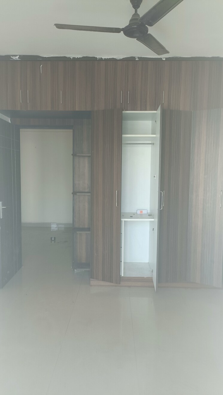 Room, aims-golf-city 2 Bedroom 1350 Sq.Ft. Apartment In Sector 75 Noida 9330444