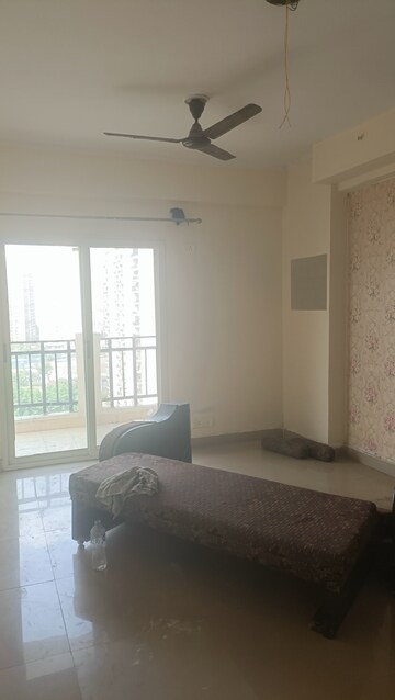 Bedroom in 2 BHK Apartment at Aims Golf City, Sector 75 – for Rent