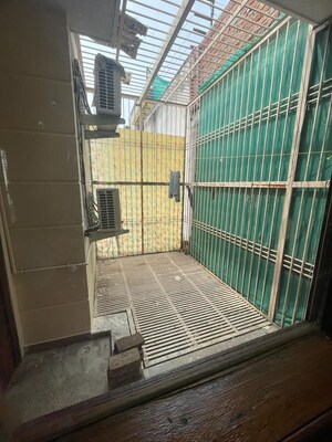 Staircase in 3 BHK Builder Floor at Hauz Khas – for Rent