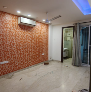 Bedroom in 3.5 BHK Builder Floor at Shivalik Colony – for Sale