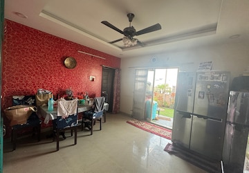 Room in 4 BHK Apartment at Reliance Sion, Shaikpet – for Sale