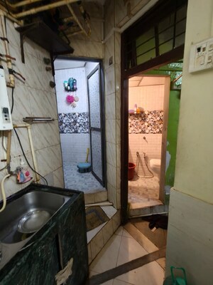 Bathroom in 1 BHK Apartment at Bandra West – for Rent