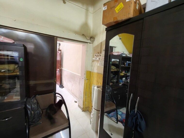 Bedroom, bandra west 1 Bedroom 550 Sq.Ft. Apartment In Bandra West Mumbai 9330661