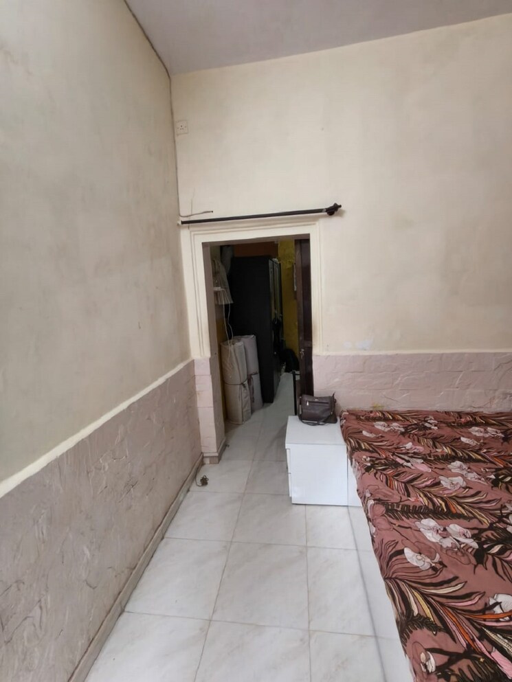 Bedroom, bandra west 1 Bedroom 550 Sq.Ft. Apartment In Bandra West Mumbai 9330661