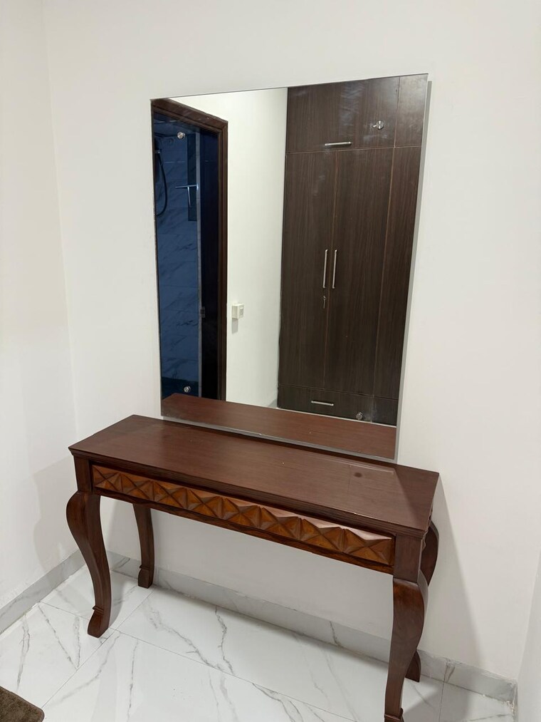 Bedroom, dhillon-burj-one 3.5 Bedroom 2020 Sq.Ft. Apartment In Lohgarh Zirakpur 9330676