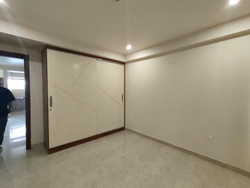 2 BHK Builder Floor For Rent in Sector 45