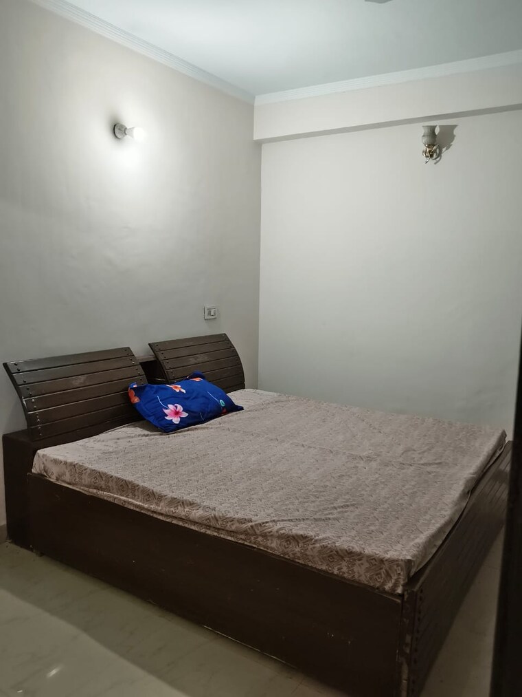 Bedroom, vip road 2 Bedroom 1170 Sq.Ft. Apartment In Vip Road Zirakpur 9330721
