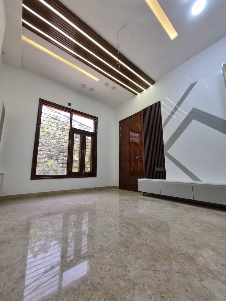 Room, palm-residency-chhatarpur 2 Bedroom 1000 Sq.Ft. Builder Floor In Chattarpur Delhi 9330710