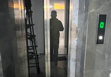 Building Lobby in 1 BHK Builder Floor at Saket – for Rent