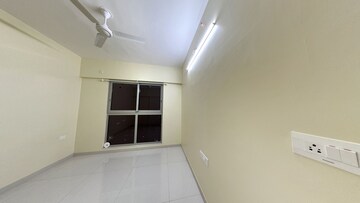 2 BHK Apartment For Rent in Shapoorji Pallonji Epsilon, Kandivali East