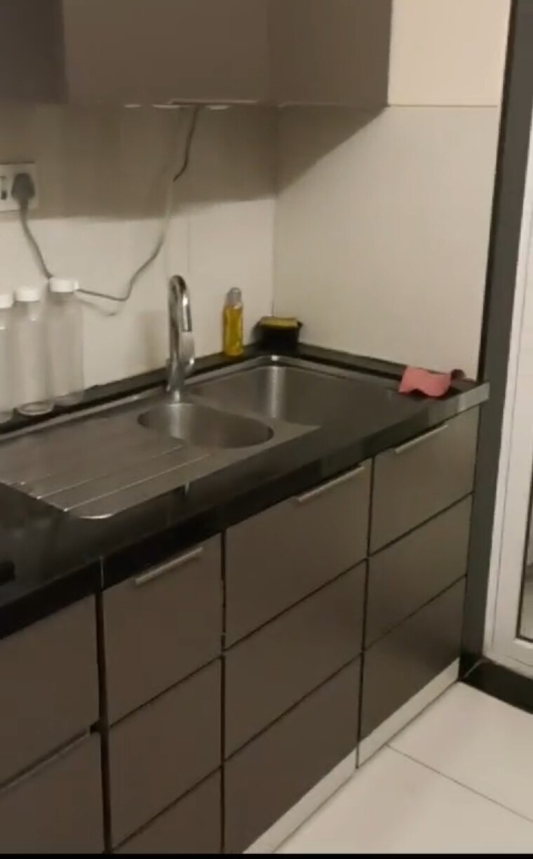 Kitchen, runwal-elegante 3 Bedroom 1350 Sq.Ft. Apartment In Andheri West Mumbai 9330752