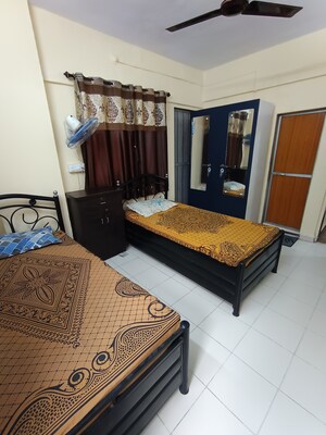 Living Room in  Pg at Vikhroli West – for Rent