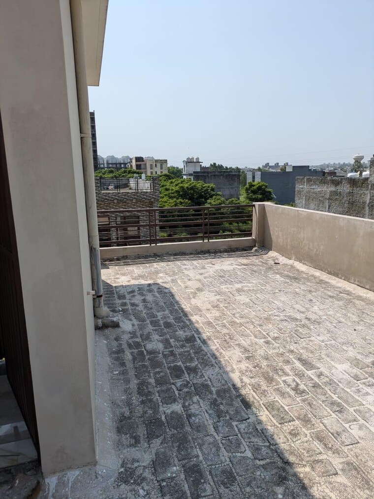 Balcony, canum-vip-enclave 4 Bedroom 2200 Sq.Ft. Villa In Central Derabassi Chandigarh 9330787