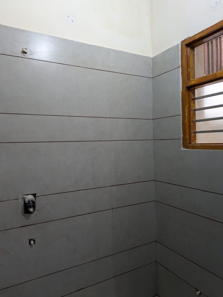 Bathroom, canum-vip-enclave 4 Bedroom 2200 Sq.Ft. Villa In Central Derabassi Chandigarh 9330787