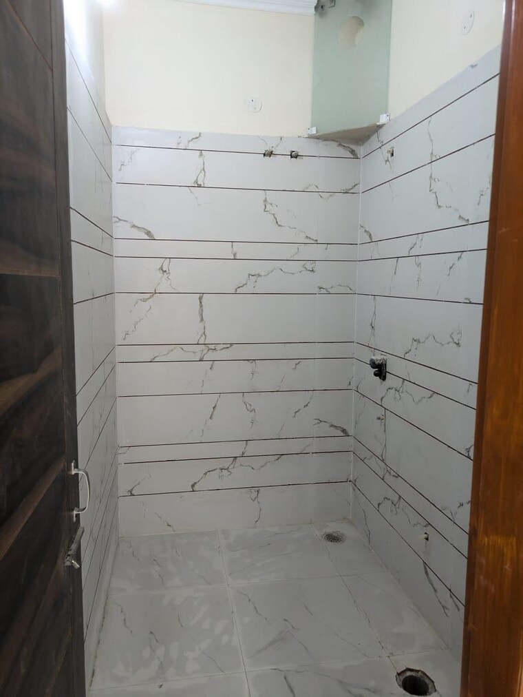 Bathroom, canum-vip-enclave 4 Bedroom 2200 Sq.Ft. Villa In Central Derabassi Chandigarh 9330787