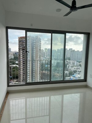 2 BHK Apartment For Rent in Sunteck City Avenue 4, Goregaon West